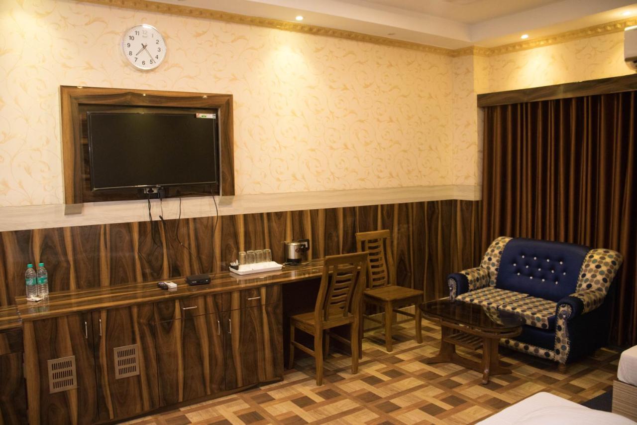 Rmd Hotels & Resorts โกลกาตา ภายนอก รูปภาพ